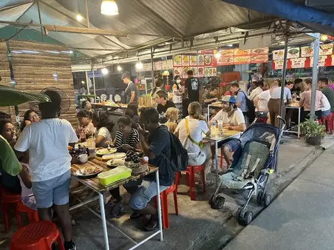 Lan Lek Lek in Krabi